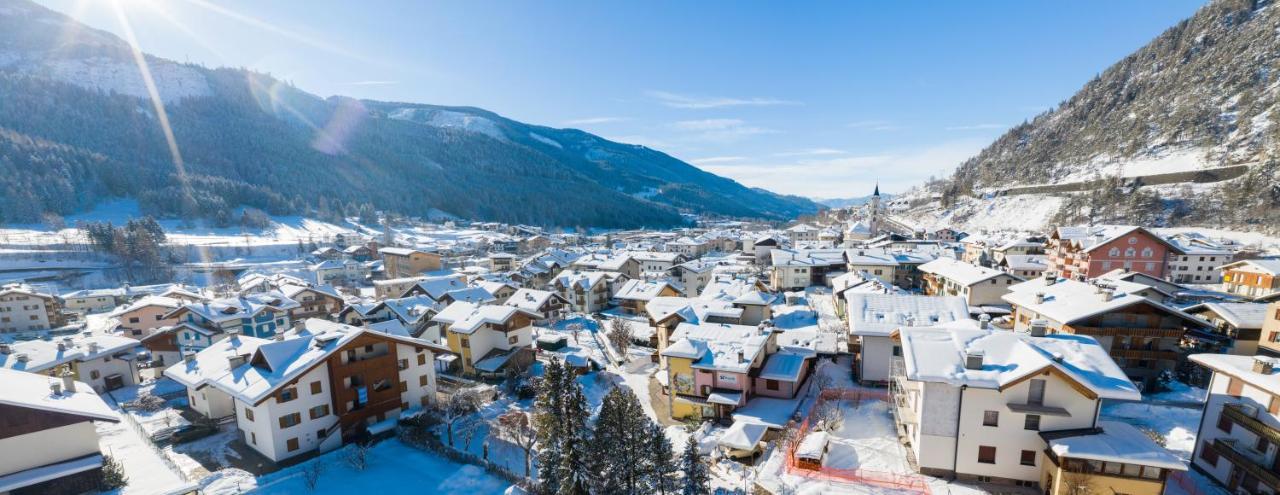 Hotel Genzianella Ziano di Fiemme Eksteriør bilde