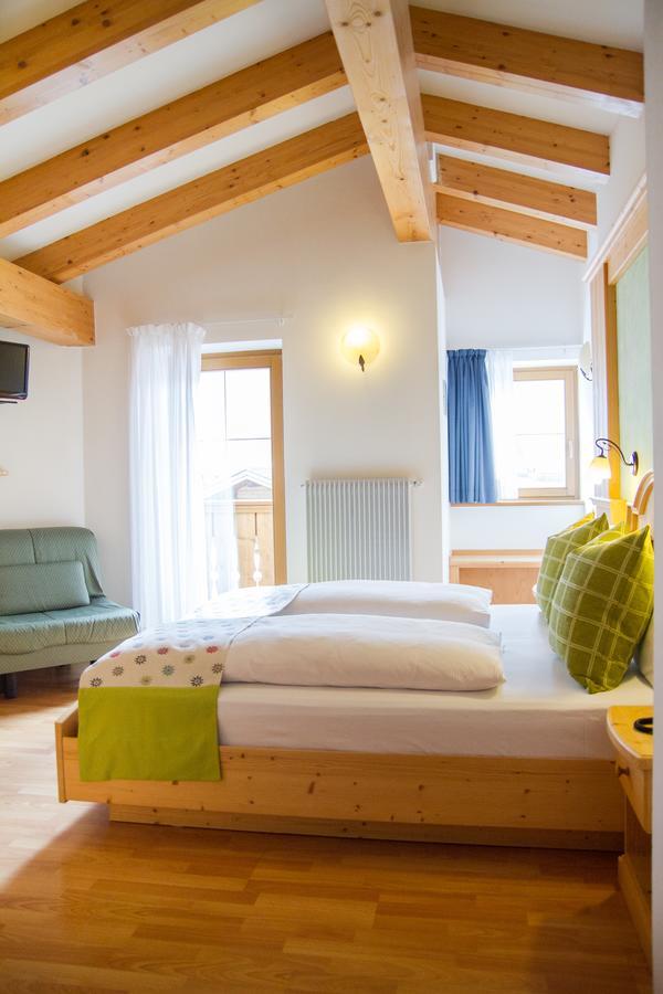 Hotel Genzianella Ziano di Fiemme Eksteriør bilde